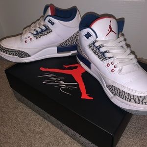 Jordan 3 true blue